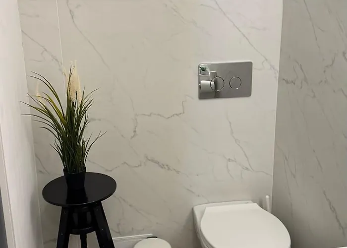 Bali House 빌라 부쿠레슈티